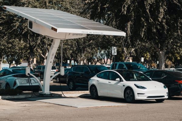 EV charging station networks USA